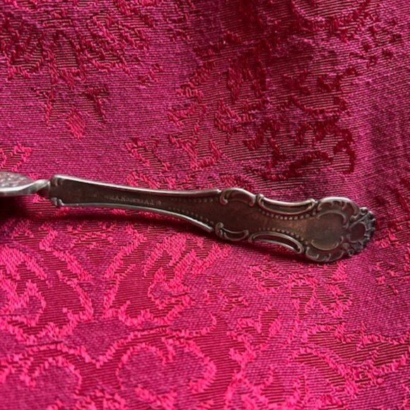 Wm A Rogers Silver Plate A1 Twisted Handle Butter Knife Ornate Antique Vitorian - Picture 6 of 6
